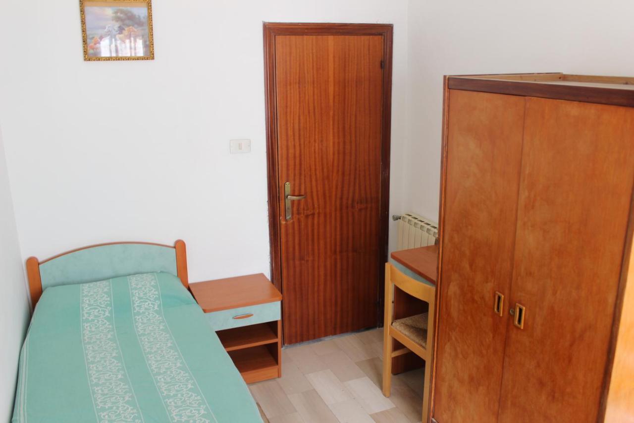 Camera Singola con Bagno Privato